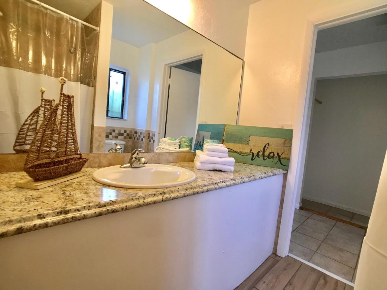 ليك وورث Sunny Palms Inn المظهر الخارجي الصورة