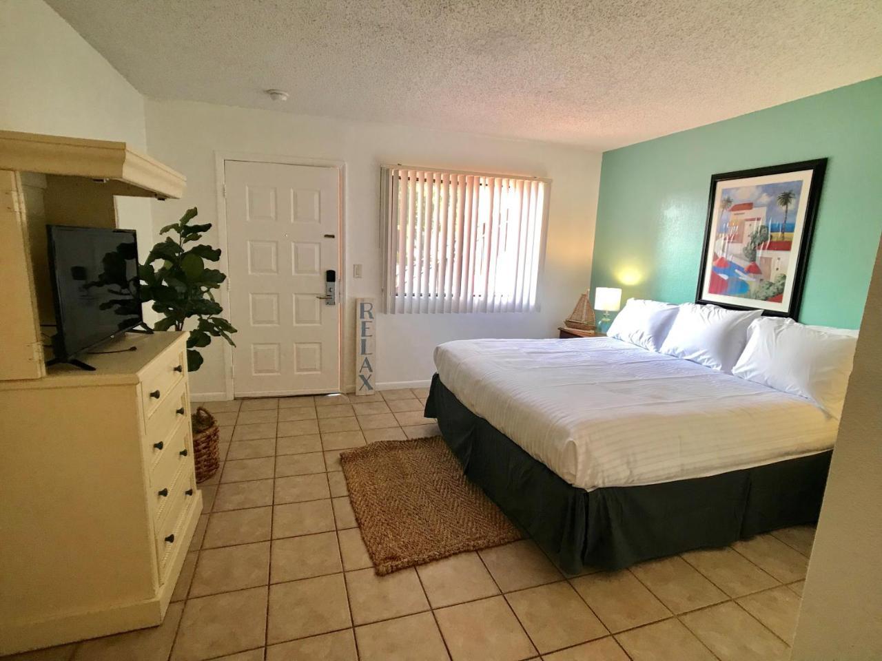 ليك وورث Sunny Palms Inn المظهر الخارجي الصورة