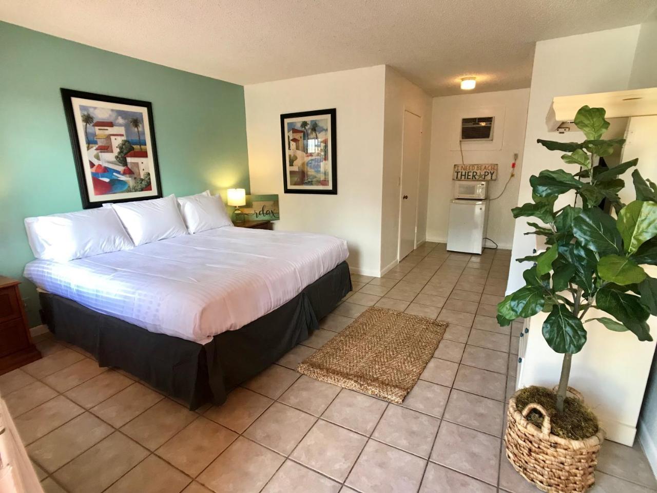 ليك وورث Sunny Palms Inn المظهر الخارجي الصورة