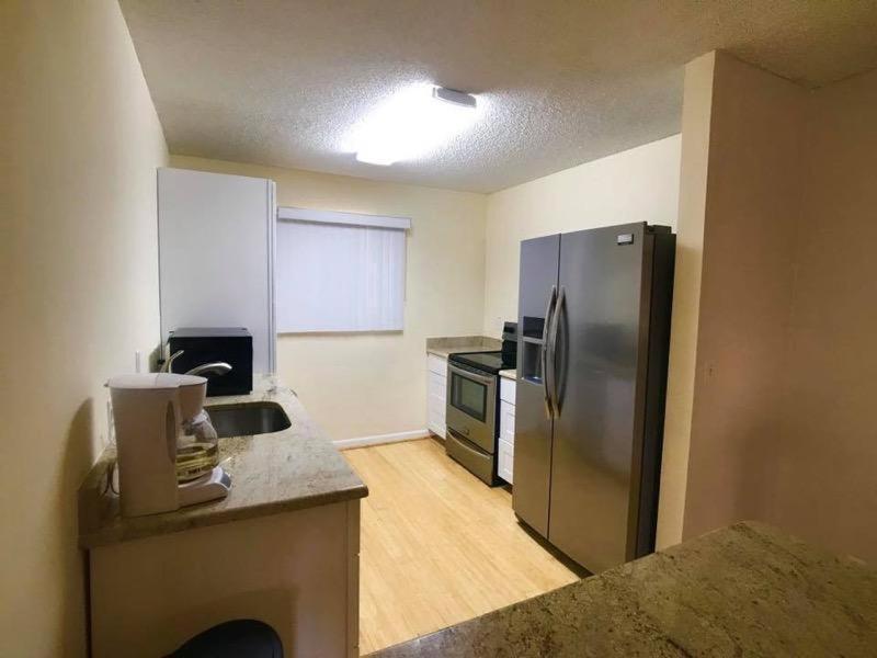 ليك وورث Sunny Palms Inn المظهر الخارجي الصورة